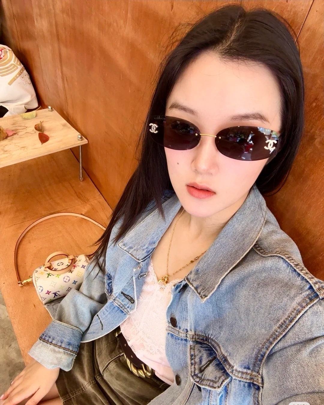 Premium Vintage Rimless Sunglasses – Luxury Y2K Tinted Eyewear