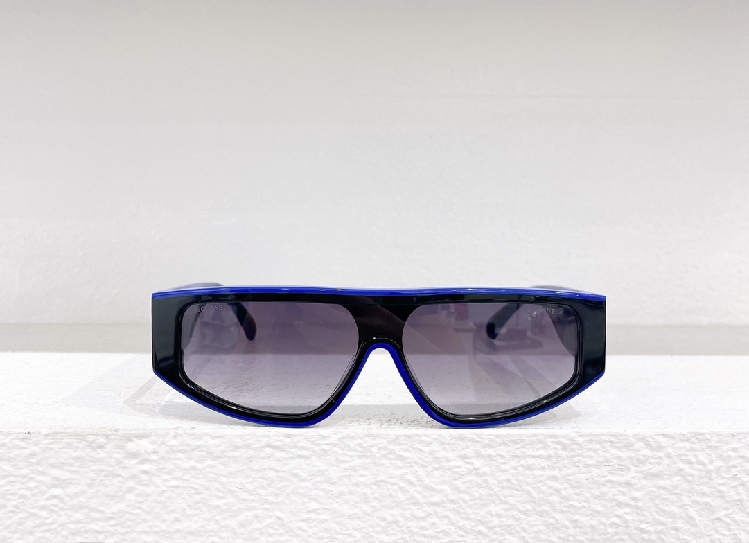 Chanel Bold Shield Sunglasses with CC Logo – Luxury Designer Eyewear