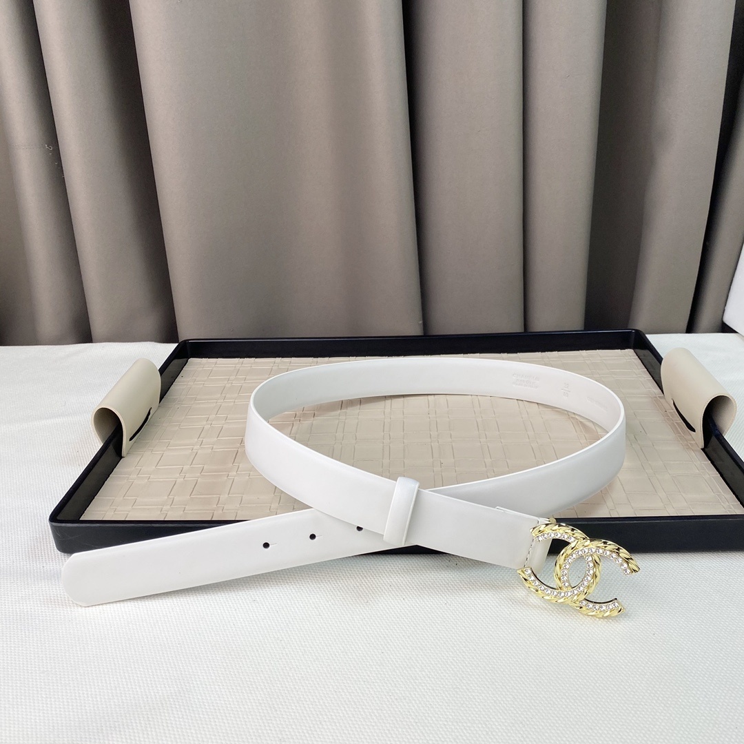 Women's White Leather Belt with Crystal Gold Interlocking Buckle