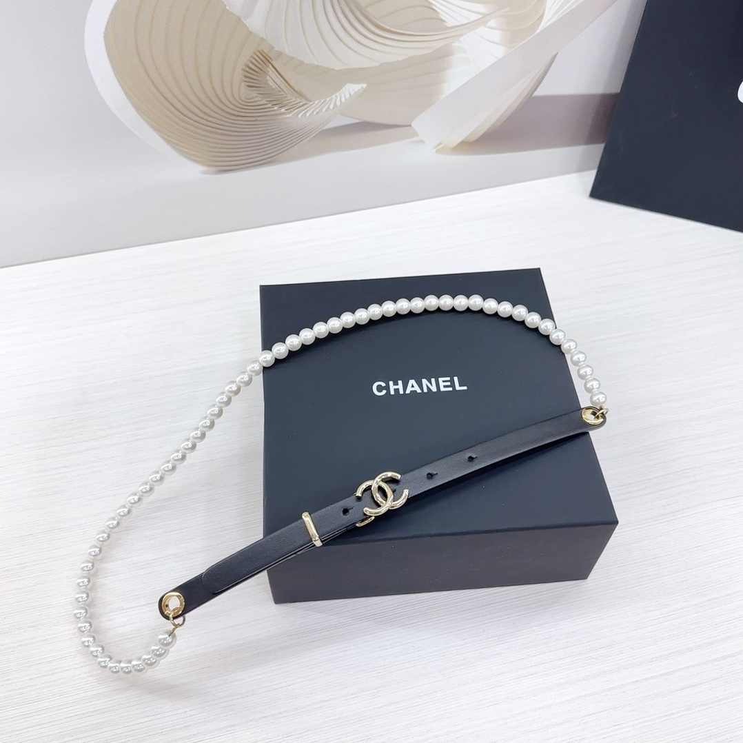 Elegant Pearl & Leather Waist Belt with Gold CC Buckle