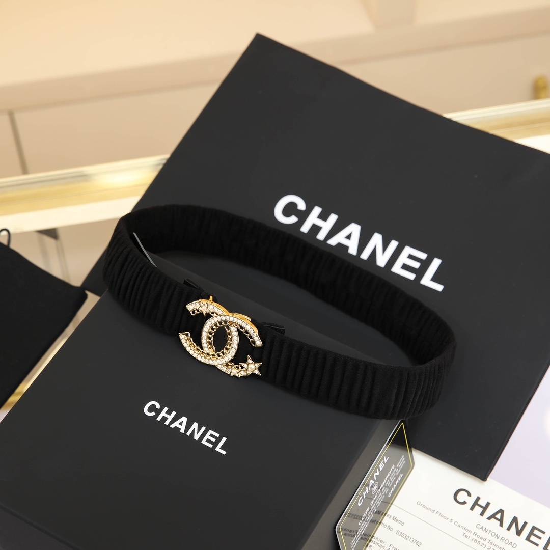 Chanel CC Logo Crystal Star Elastic Belt - Black & Gold