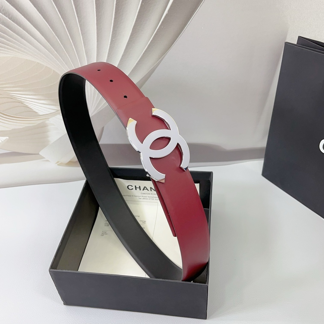 Luxury 4.0cm Red Leather Belt with Silver Interlocking Buckle