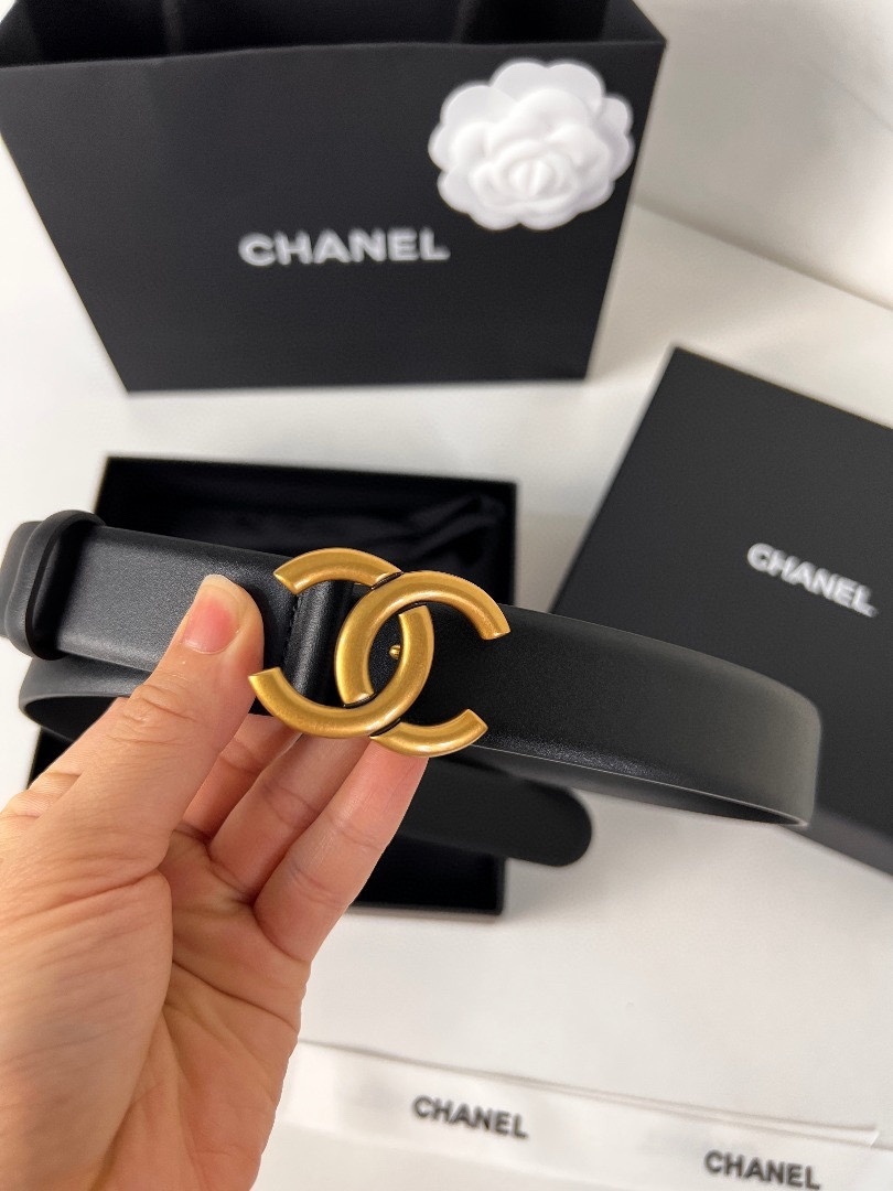 Luxury Chanel CC Buckle Black Leather Belt for Women