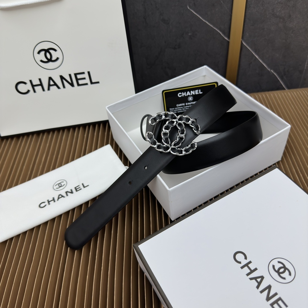 Luxury Chanel Interwoven Chain CC Buckle Leather Belt - Black