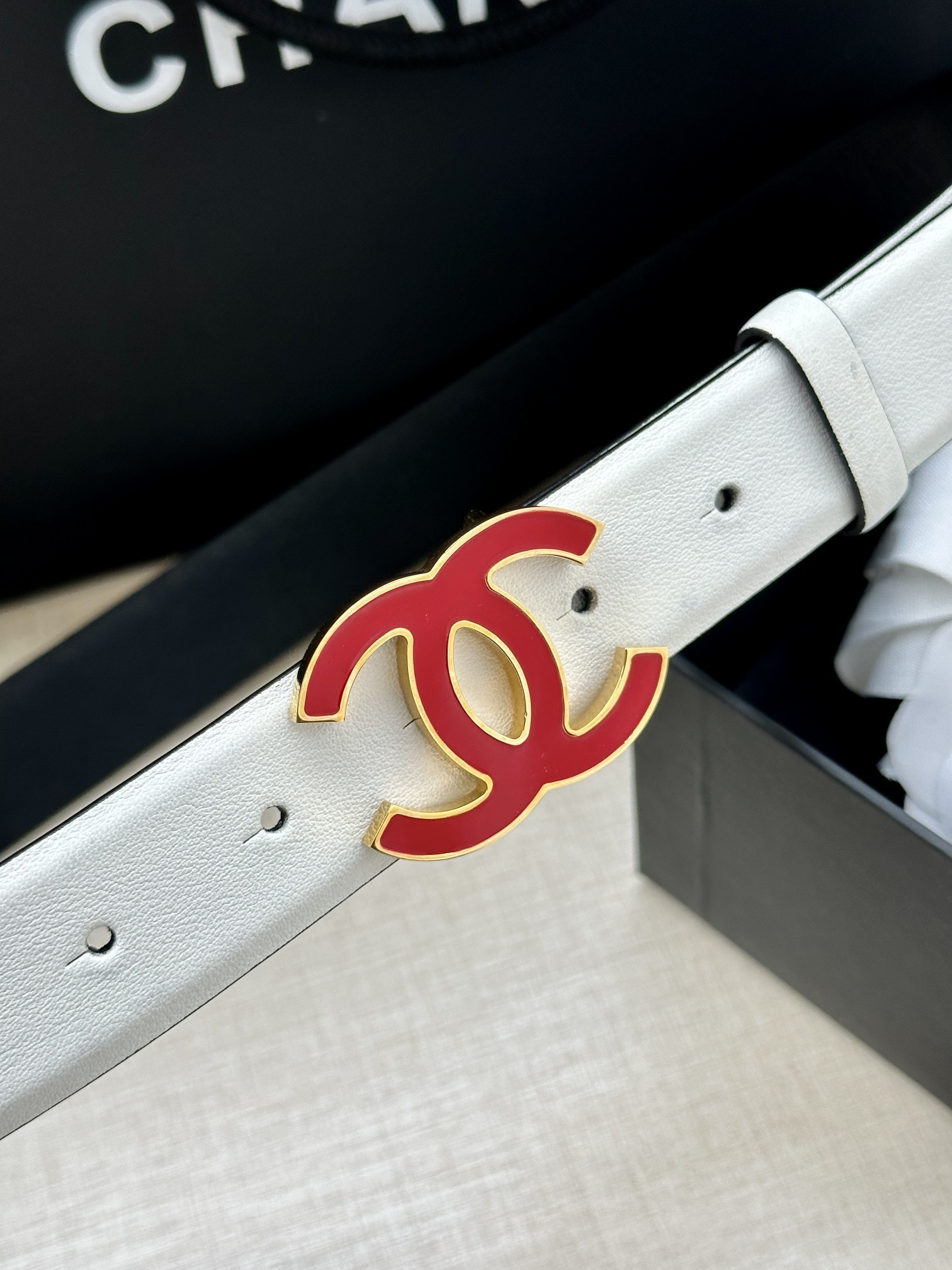 Chanel White Leather Belt with Red Enamel CC Buckle - Luxury Chic