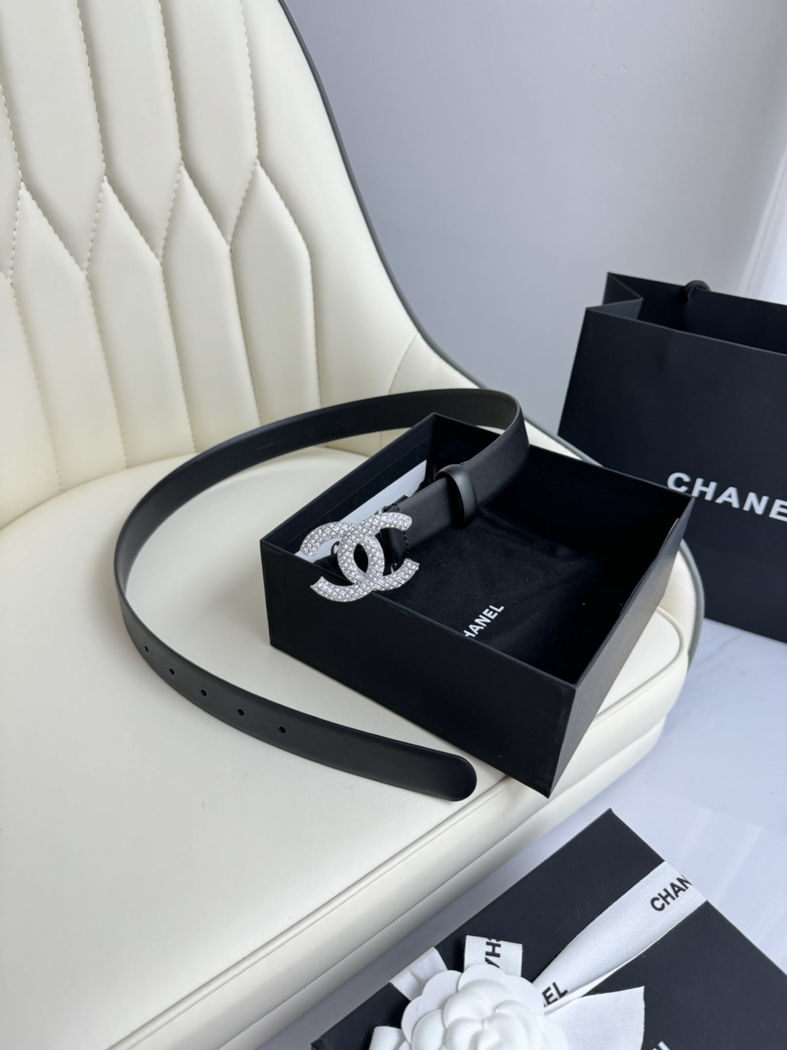 Luxury Crystal CC Buckle Leather Belt for Women - Black