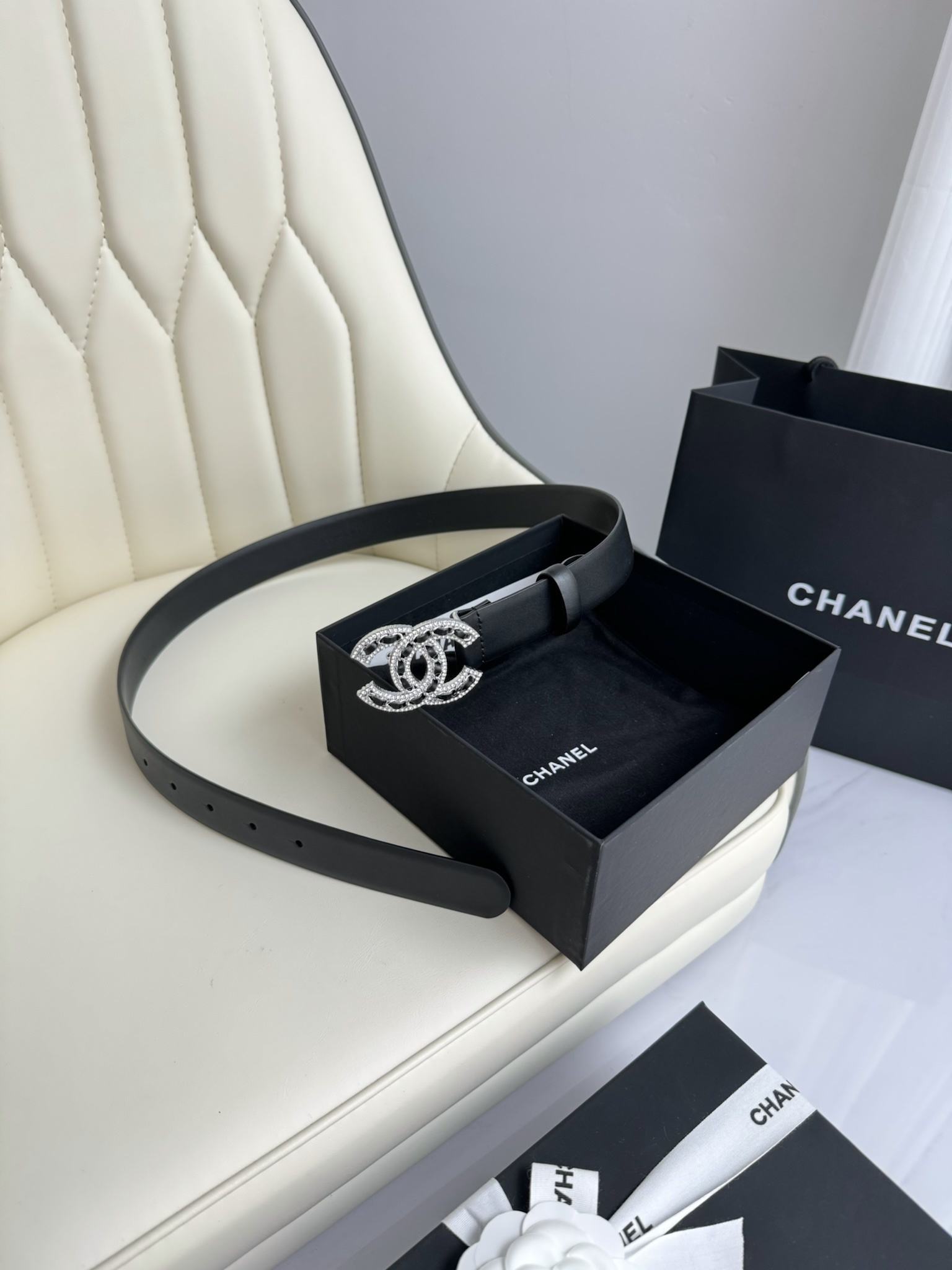 Elegant Chanel Black Leather Belt with Crystal CC Buckle