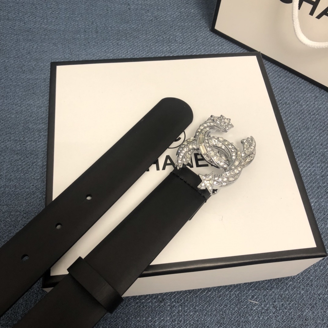 Luxury Crystal Star Embellished Leather Belt for Women