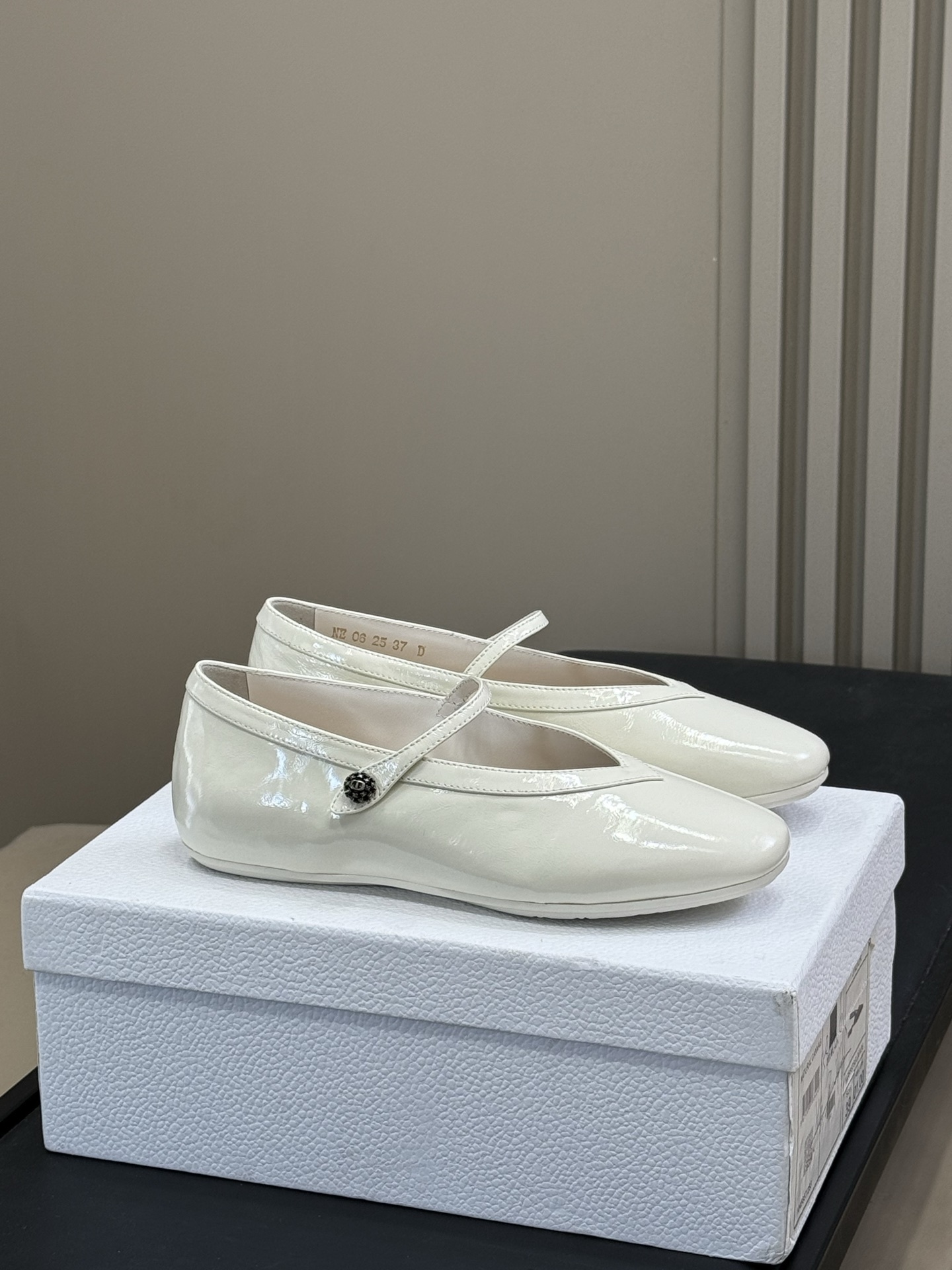 Dior Pearl White Ballerinas - Dior Pearl White Patent Leather