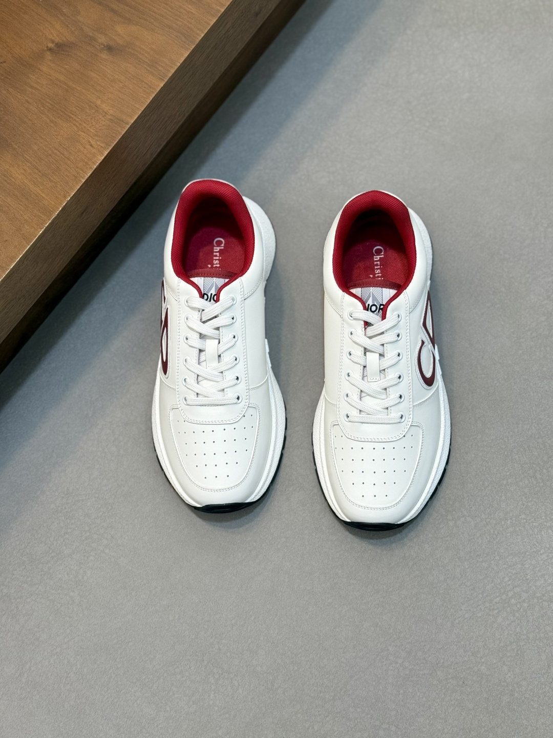 red Dior White Leather CD Logo Sneakers - Dior White Leather CD Logo