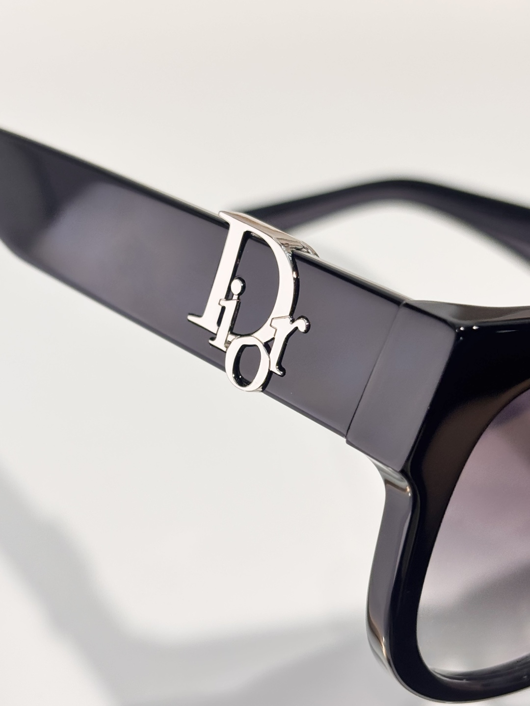 DiorOblique S4F Black Square Sunglasses – Luxury Designer Eyewear