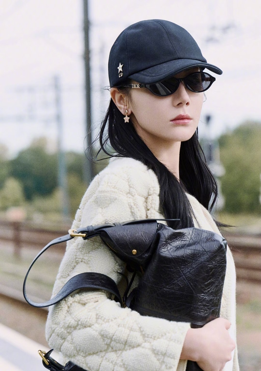 Dior MissDior B1U Luxury Cat-Eye Sunglasses in Black