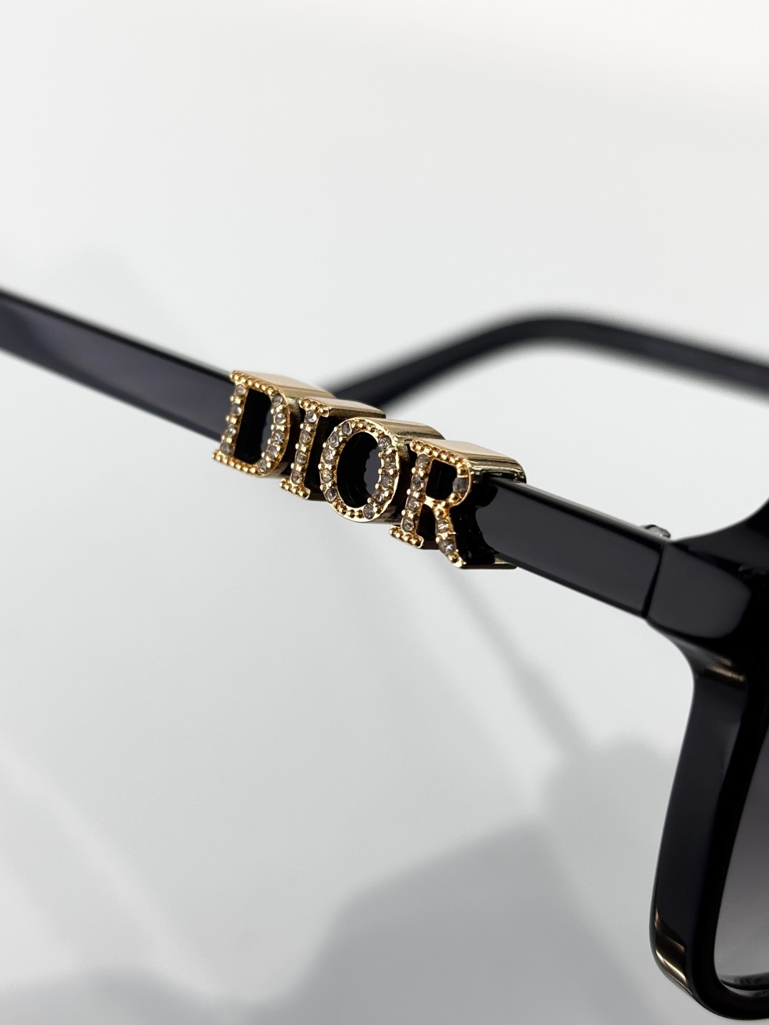 DiorTreasure S1F Black Square Sunglasses with Crystal Logo