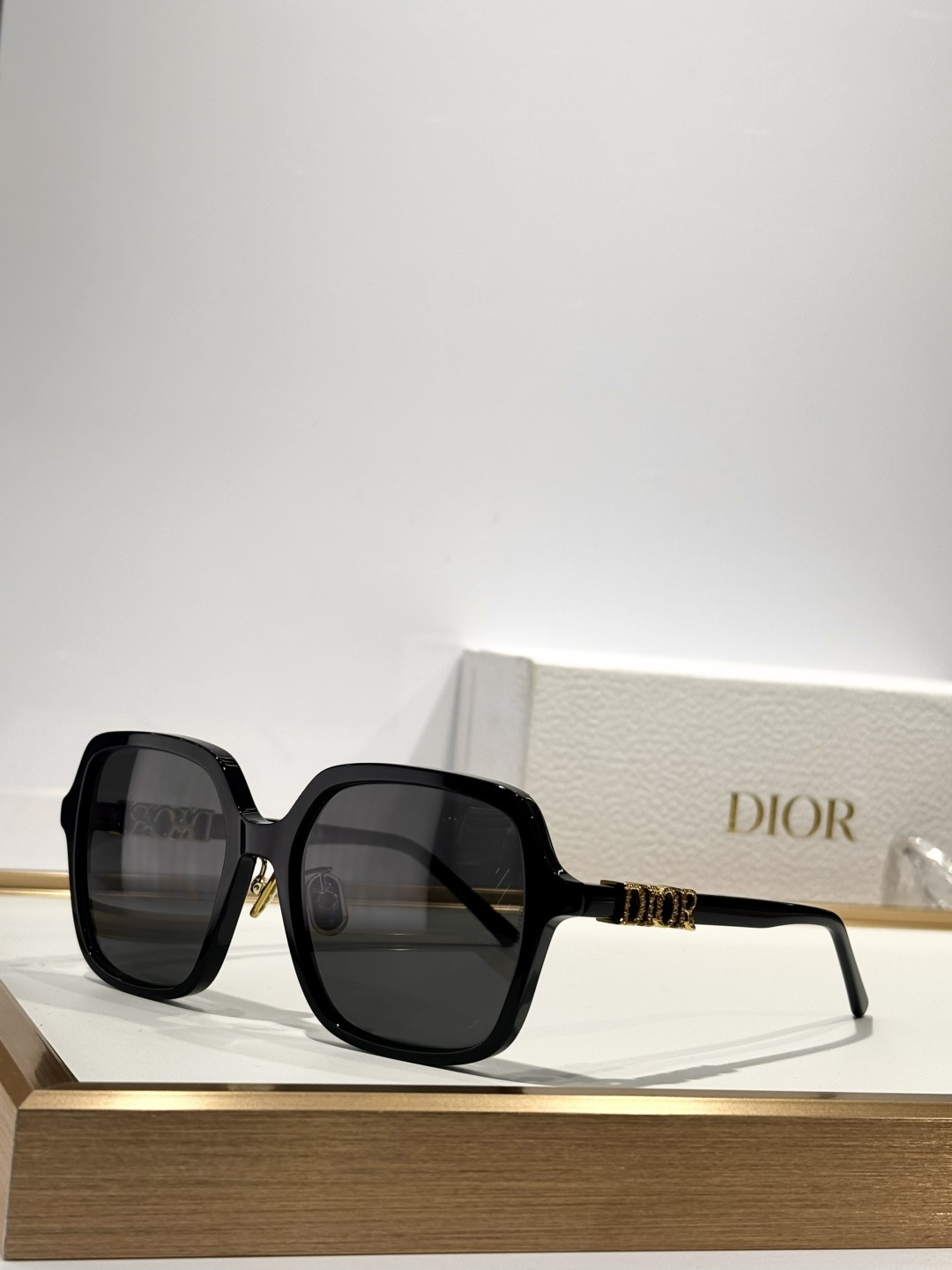 Dior Oversized Square Sunglasses – Luxury Designer Eyewear for Women