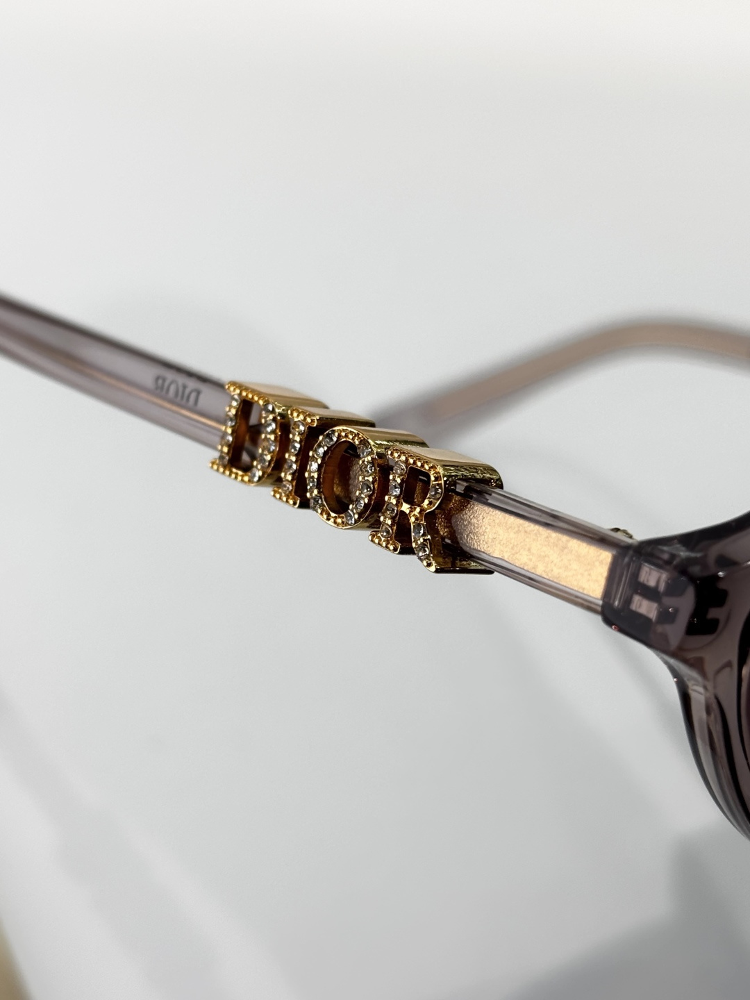 Dior Signature Oval Sunglasses – Luxury Fashion Eyewear