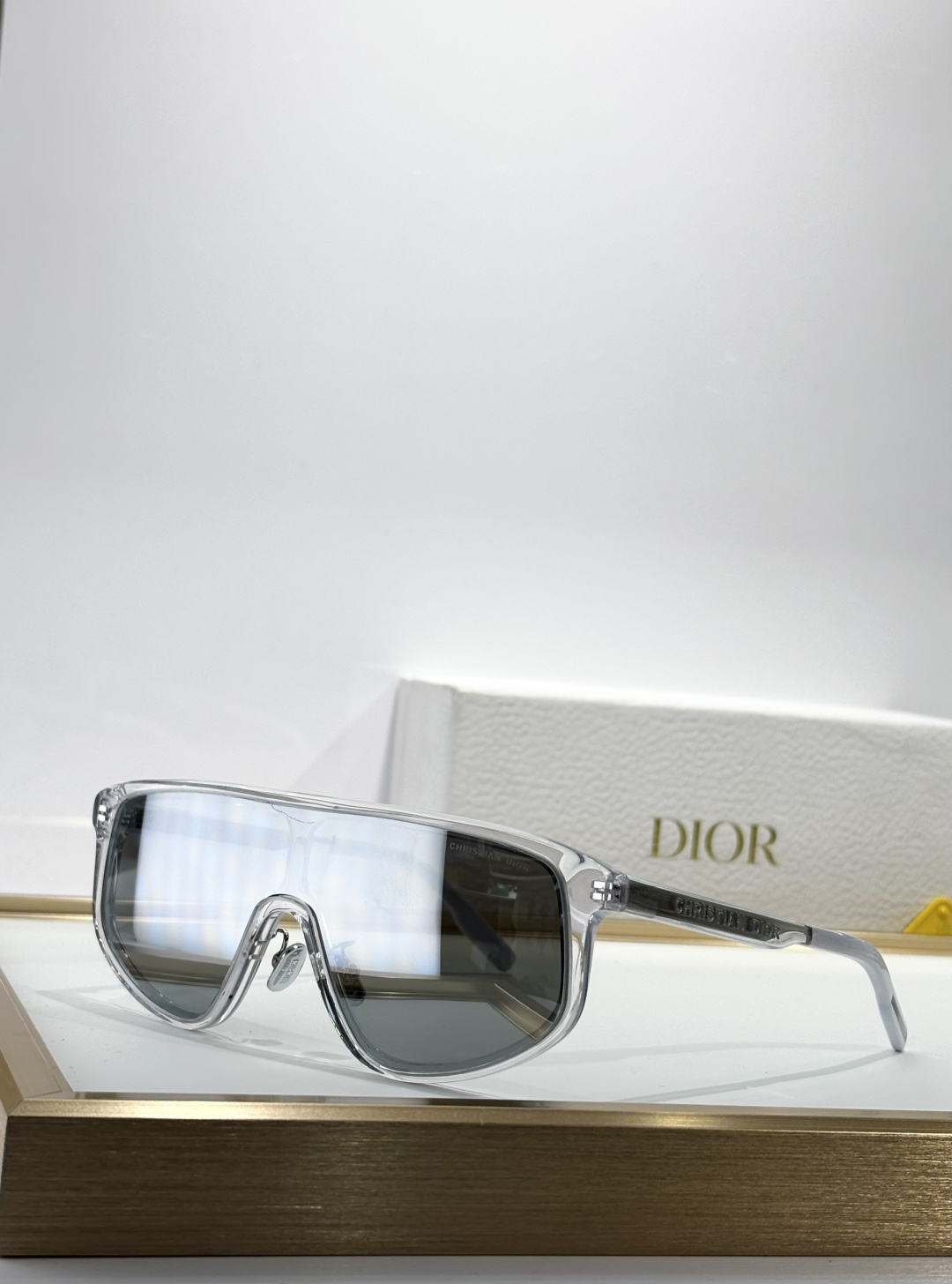 Dior Oversized Shield Sunglasses – Luxury Designer Mask Eyewear