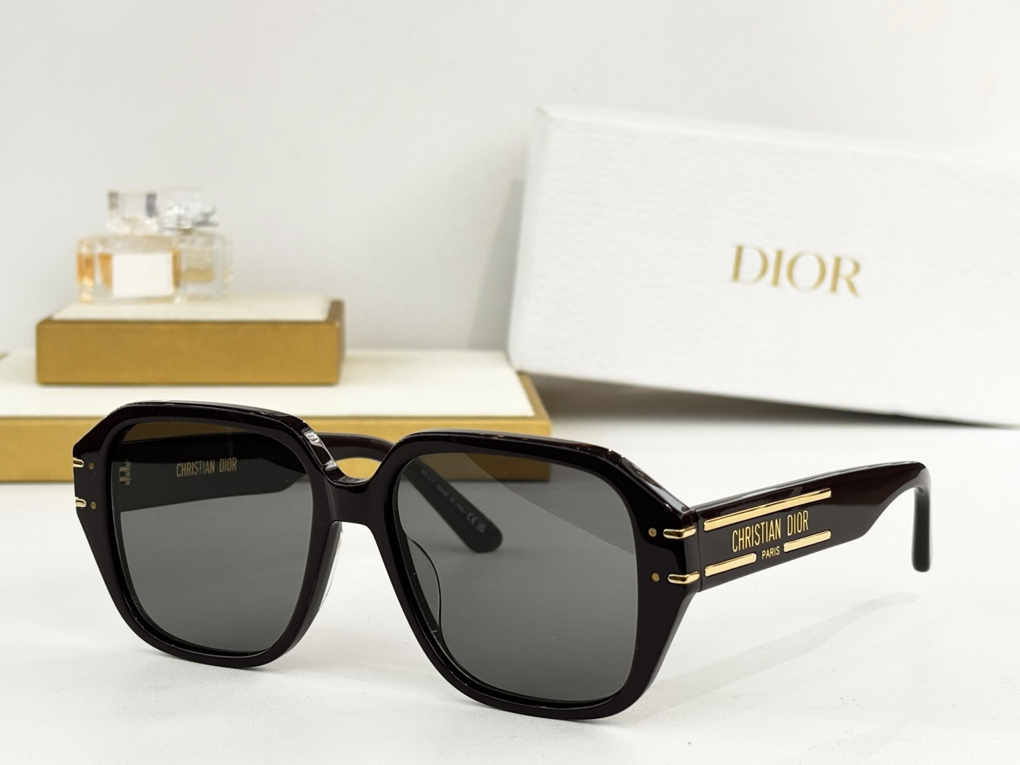 Christian Dior Signature Oversized Square Sunglasses for Women