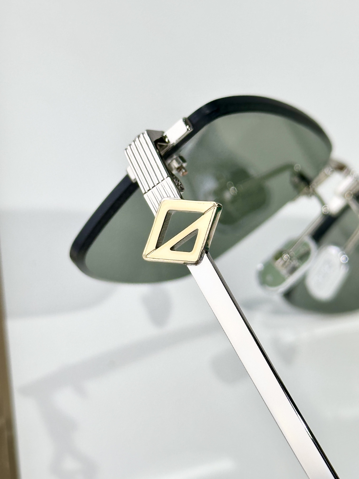 Dior CD Diamond S11U Khaki Rectangular Sunglasses