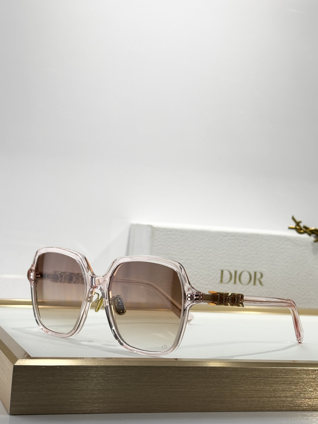 Dior Signature Oversized Square Sunglasses – Black & Gold