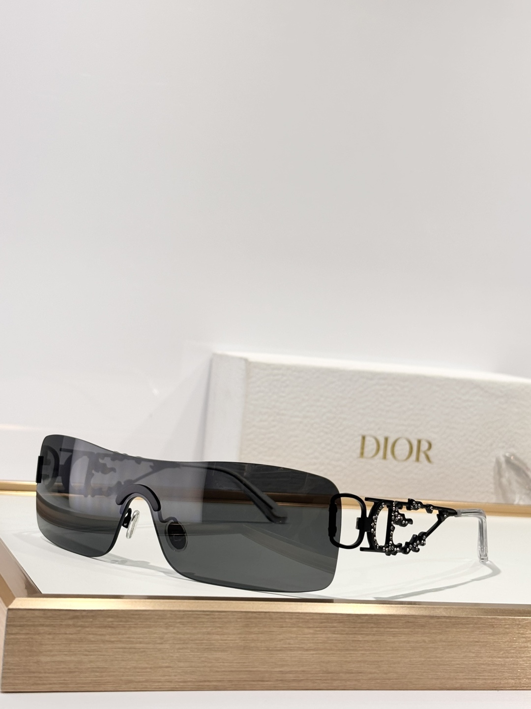 Dior Luxury Crystal Shield Sunglasses – Y2K Vintage Style