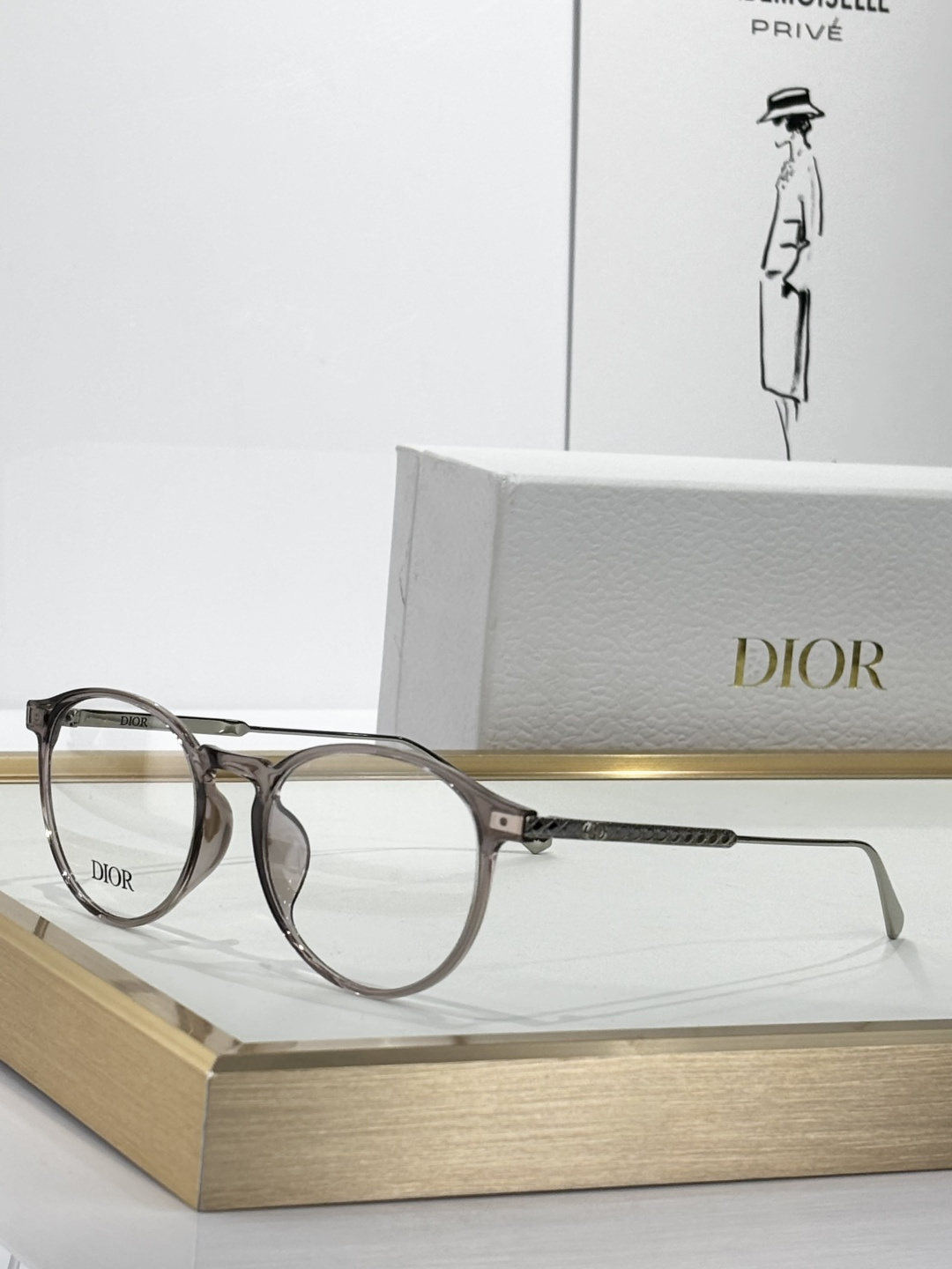 Dior Round Designer Eyeglasses – Premium Acetate & Metal