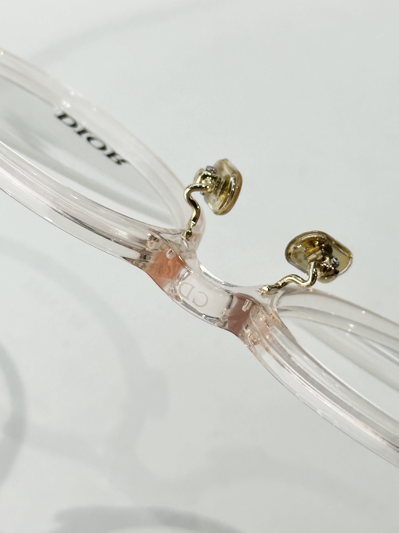 Elegant Round Blue Light Blocking Glasses for Women