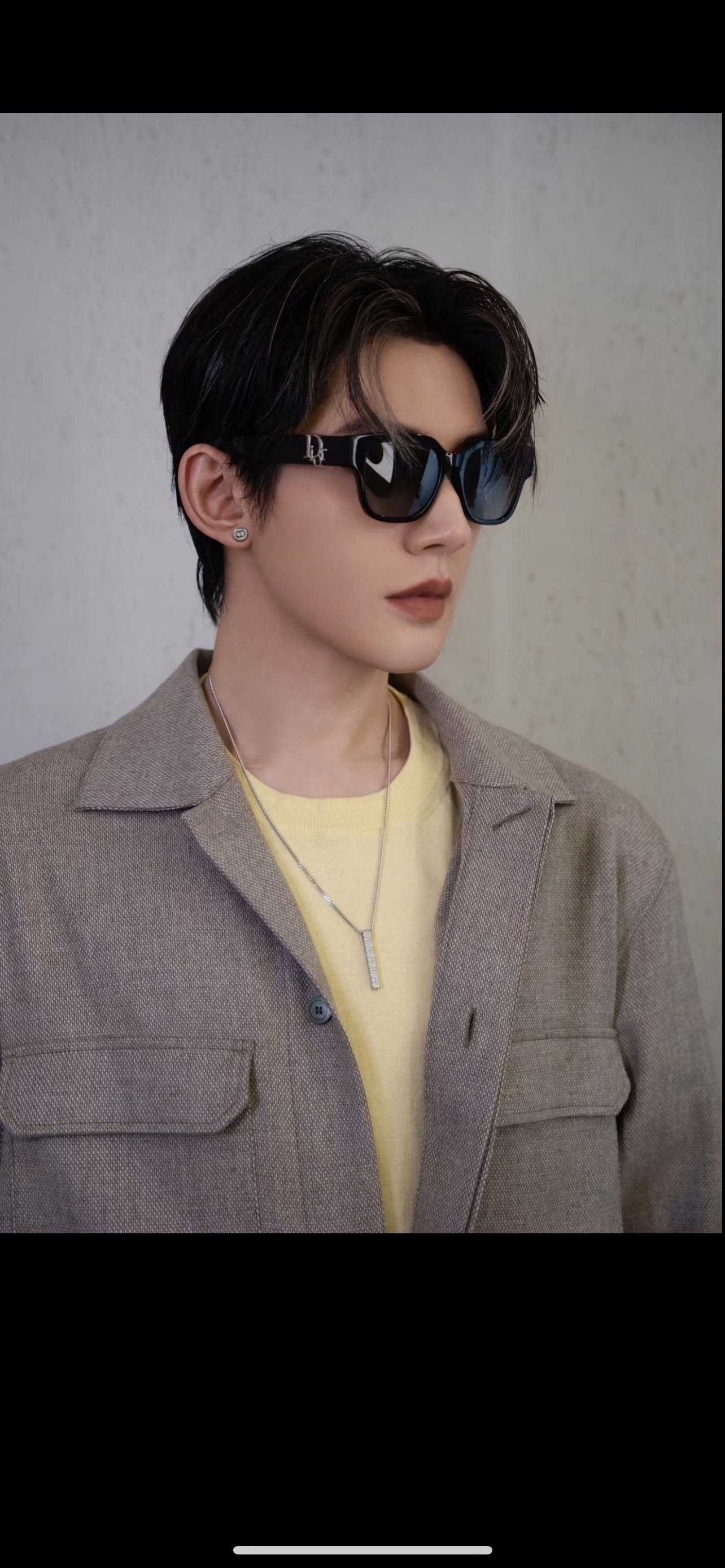 Dior Beige Transparent B30 Sunglasses – Square Frame