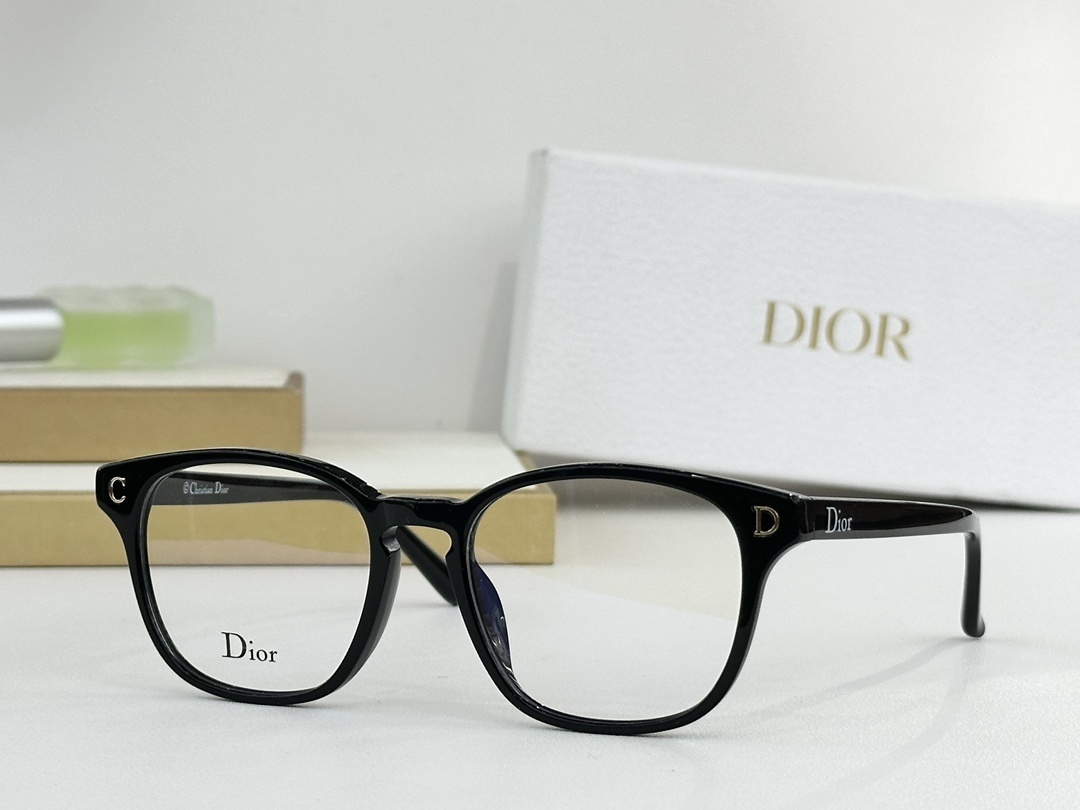 Dior Designer Square Eyeglasses Frames for Men & Women