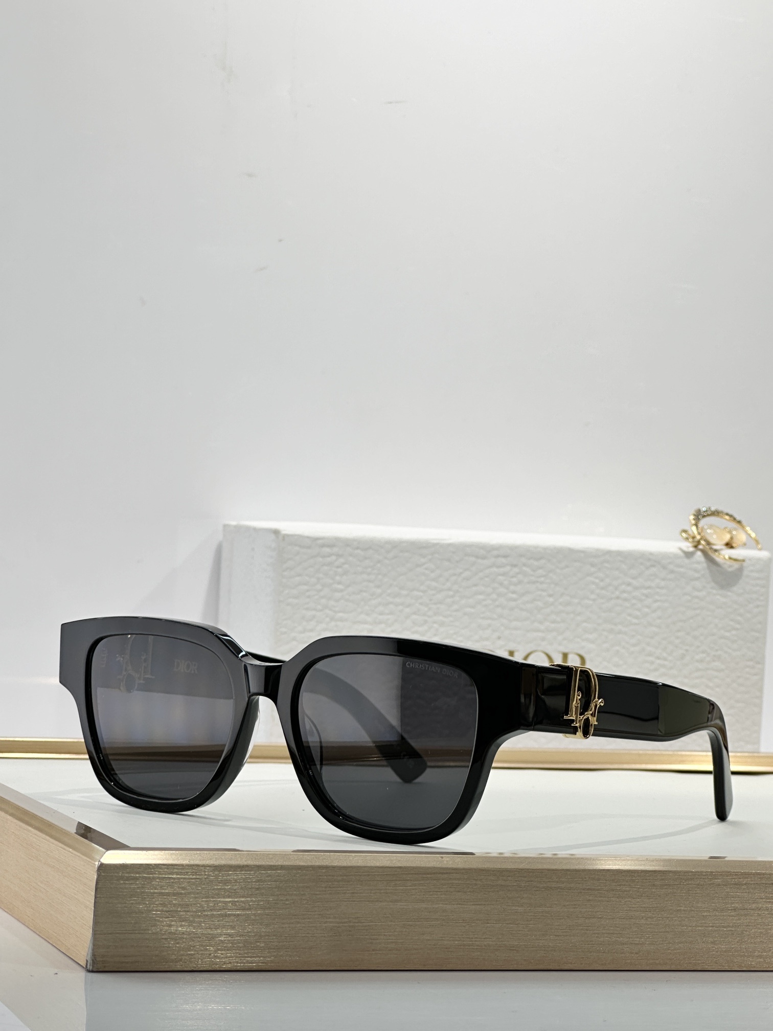 Dior Signature Square Sunglasses – Luxury Designer Eyewear