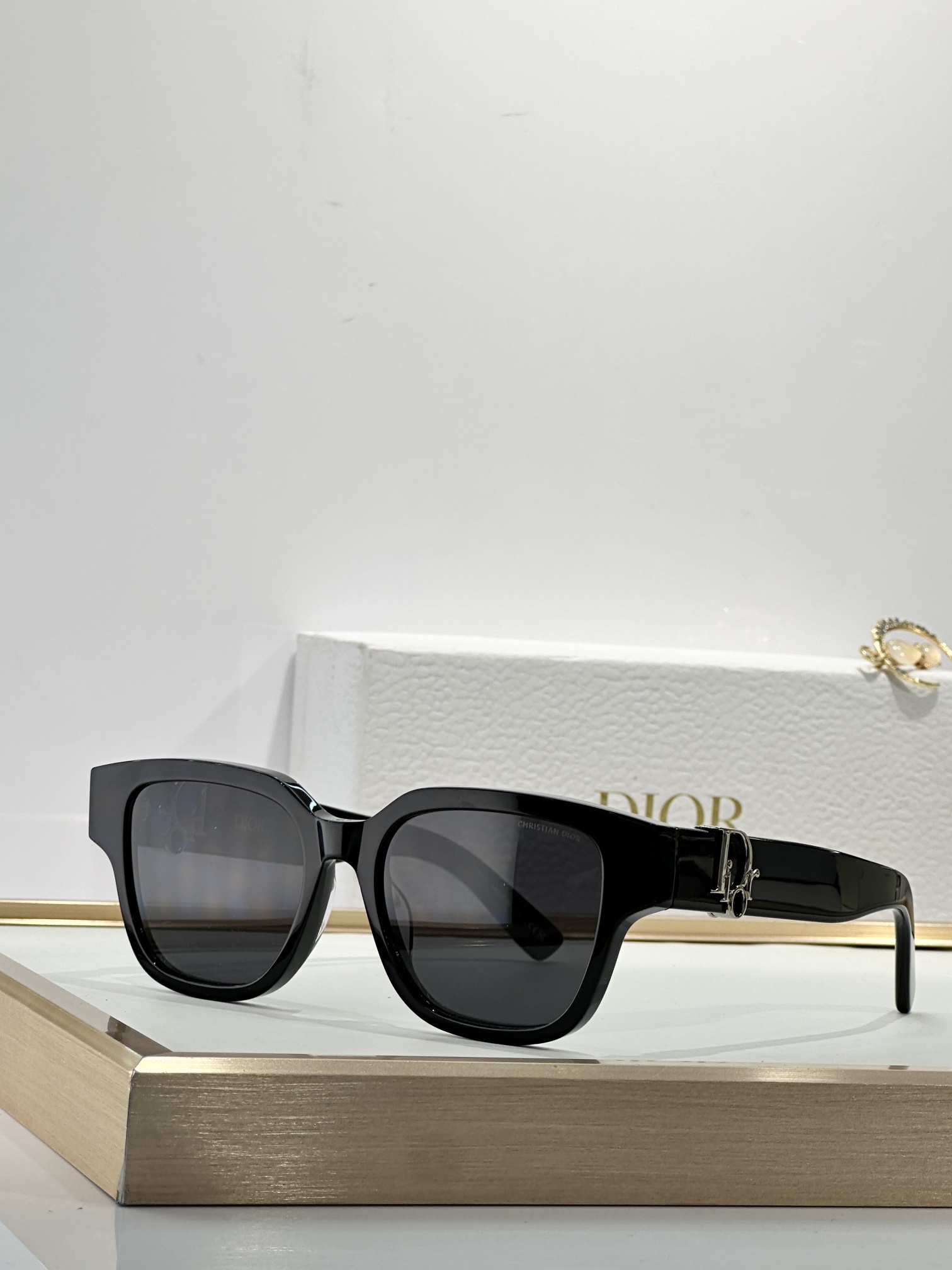 Dior Signature Square Sunglasses – Luxury Designer Eyewear