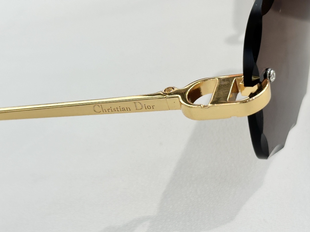 Dior Rimless Diamond Cut Sunglasses – Luxury Women’s Eyewear