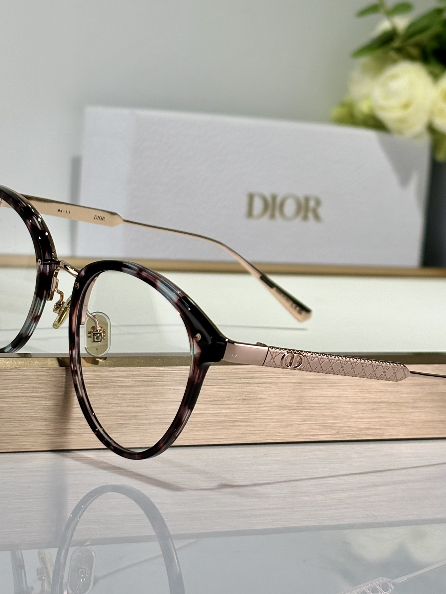 Dior Luxury Round Eyeglasses – Designer Optical Frames for Women