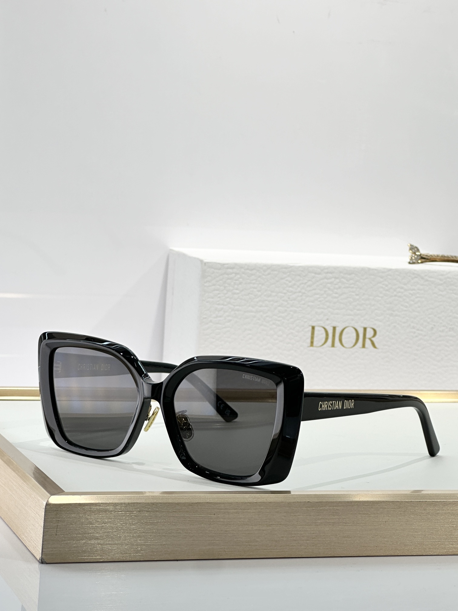 DiorMidnight S5I Black Square Sunglasses – Luxury Eyewear