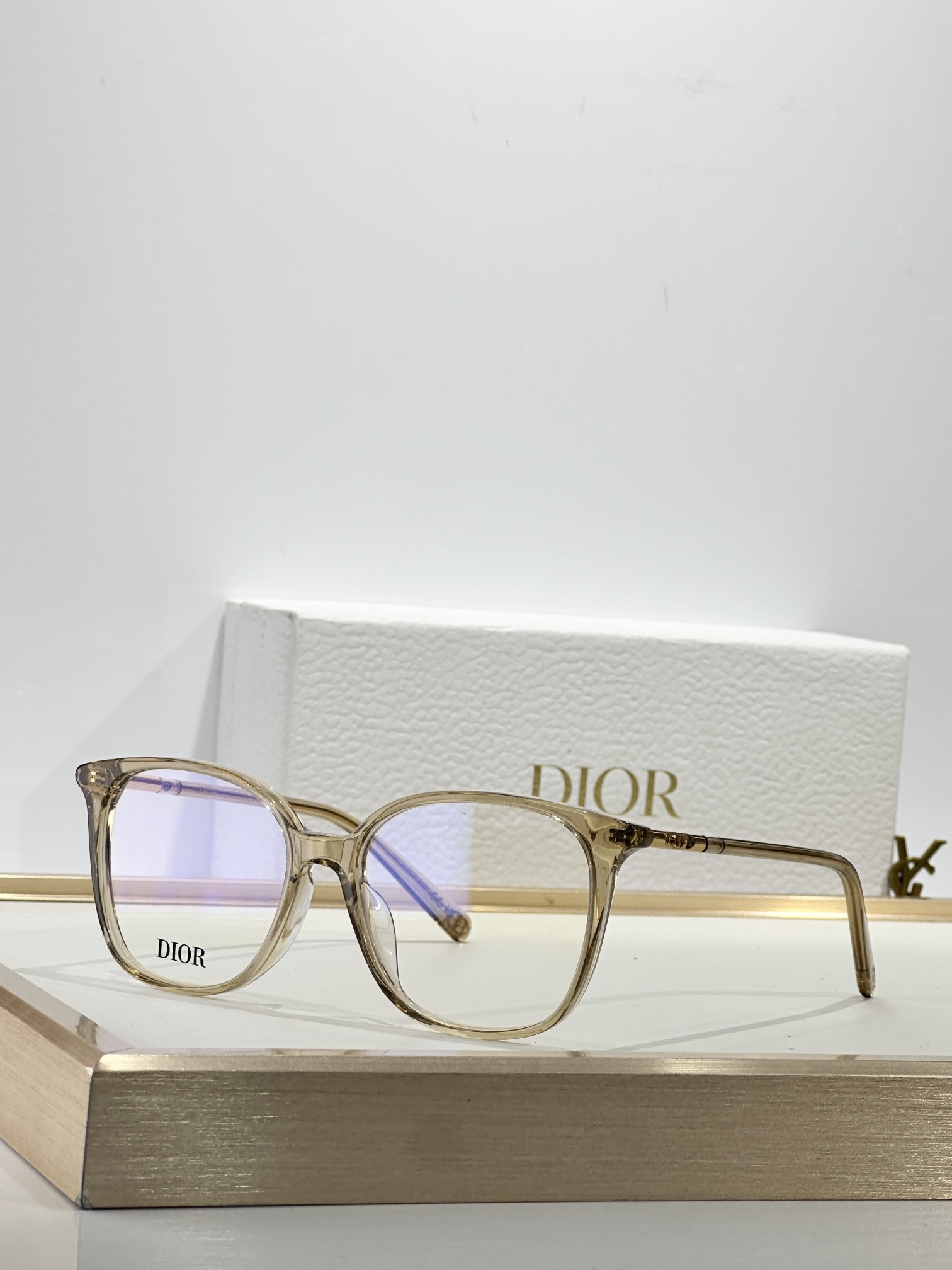 Luxury Dior Designer Optical Frames – Elegant Square Eyewear