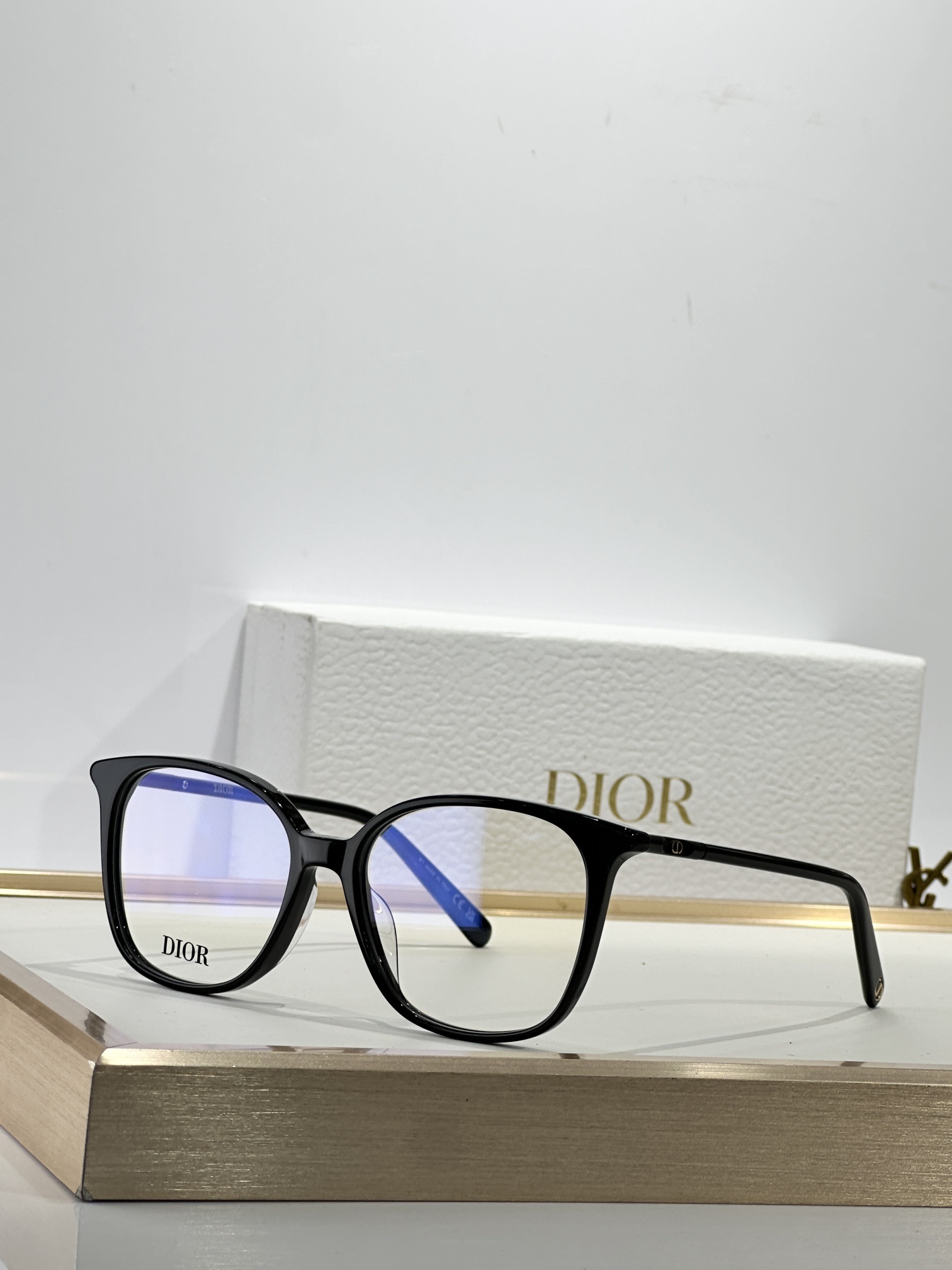 Luxury Dior Designer Optical Frames – Elegant Square Eyewear