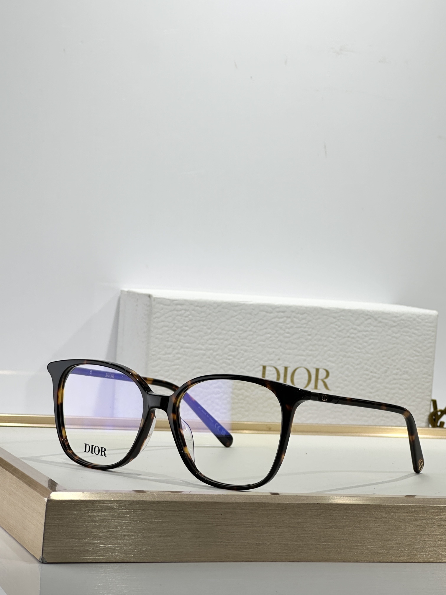Luxury Dior Designer Optical Frames – Elegant Square Eyewear