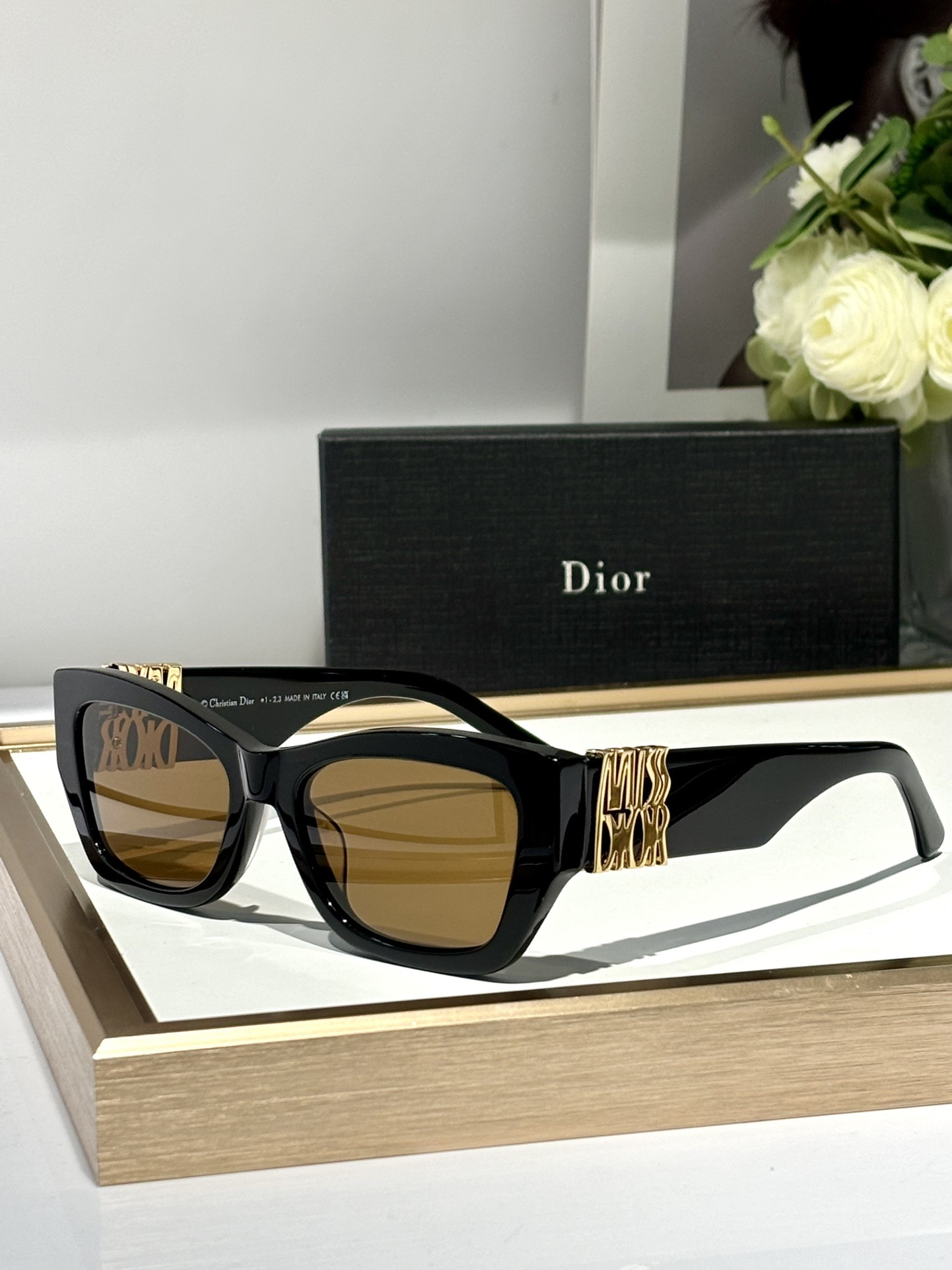 Miss Dior B1U Butterfly Sunglasses – Luxury Designer Eyewear