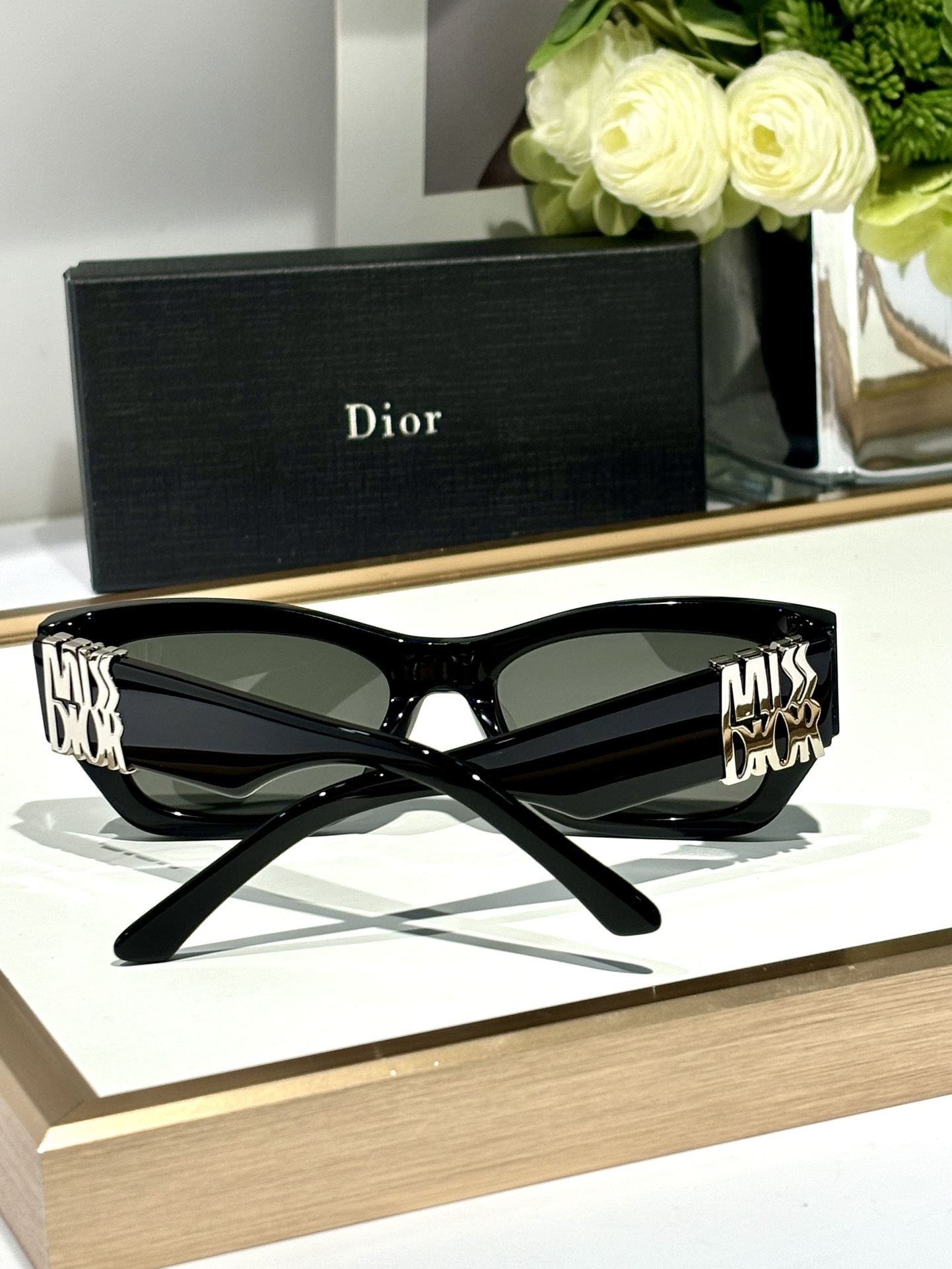 Miss Dior B1U Butterfly Sunglasses – Luxury Designer Eyewear