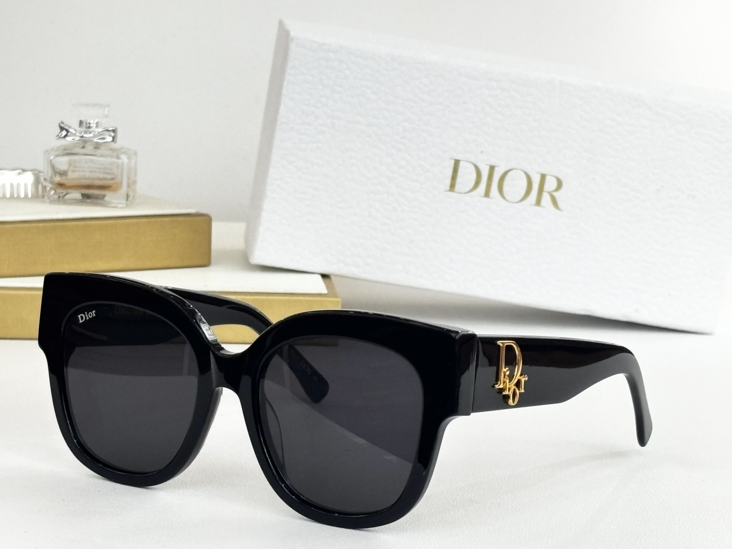 Dior Signature Oversized Square Sunglasses for Women