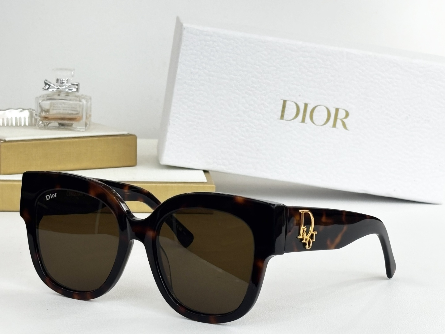 Dior Signature Oversized Square Sunglasses for Women