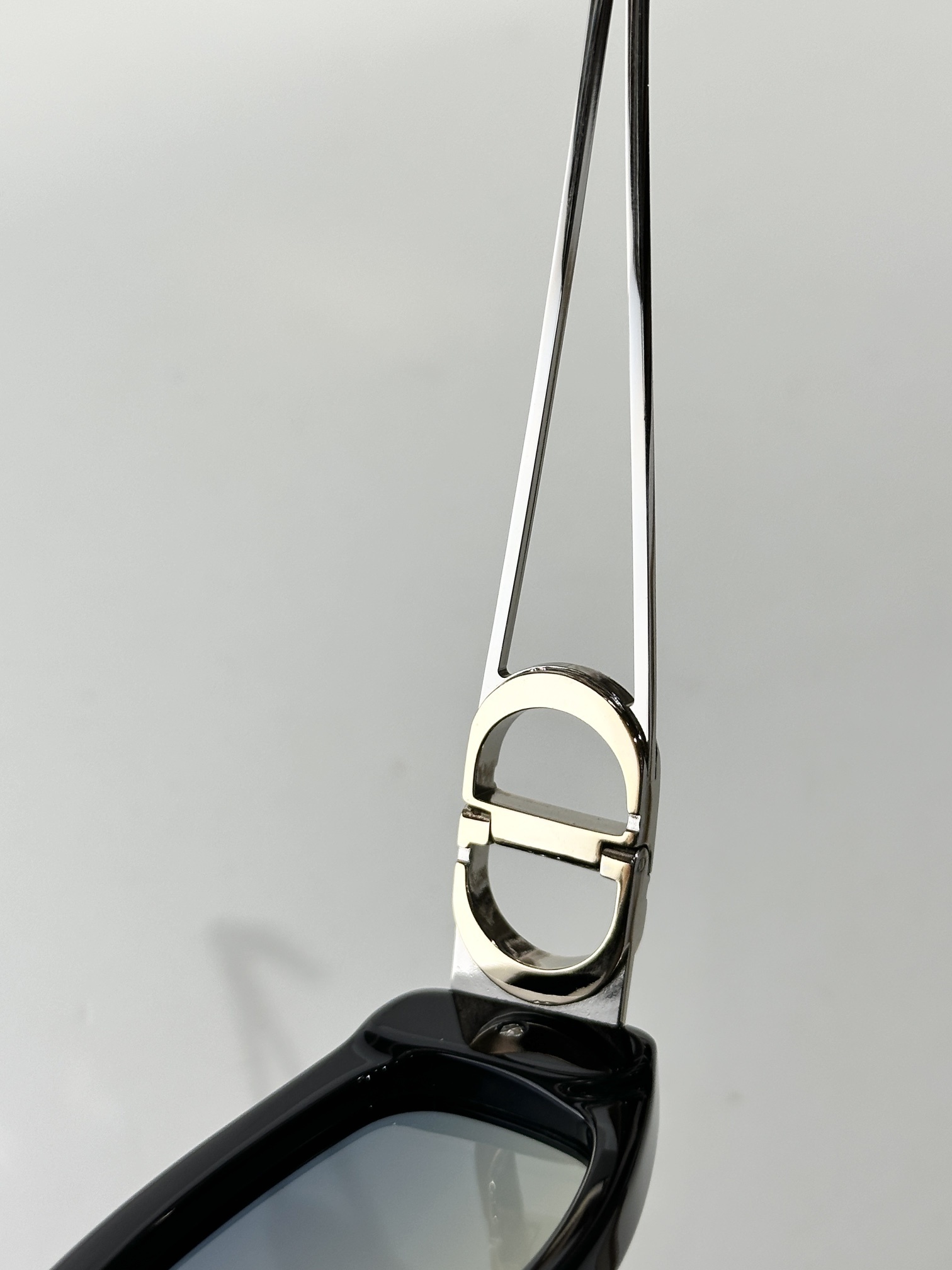 Dior Signature Rectangular Sunglasses – Gold CD Logo Collection