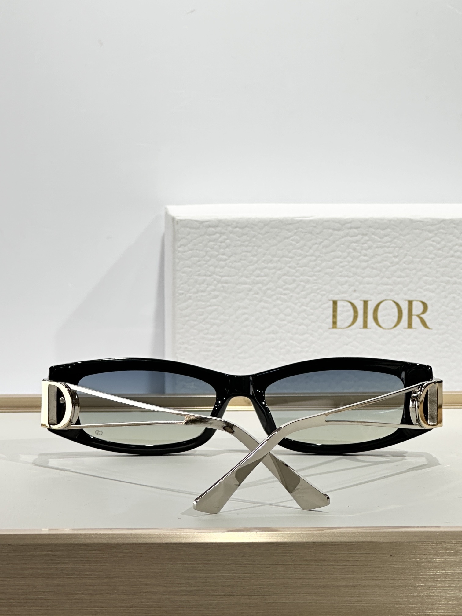 Dior Signature Rectangular Sunglasses – Gold CD Logo Collection