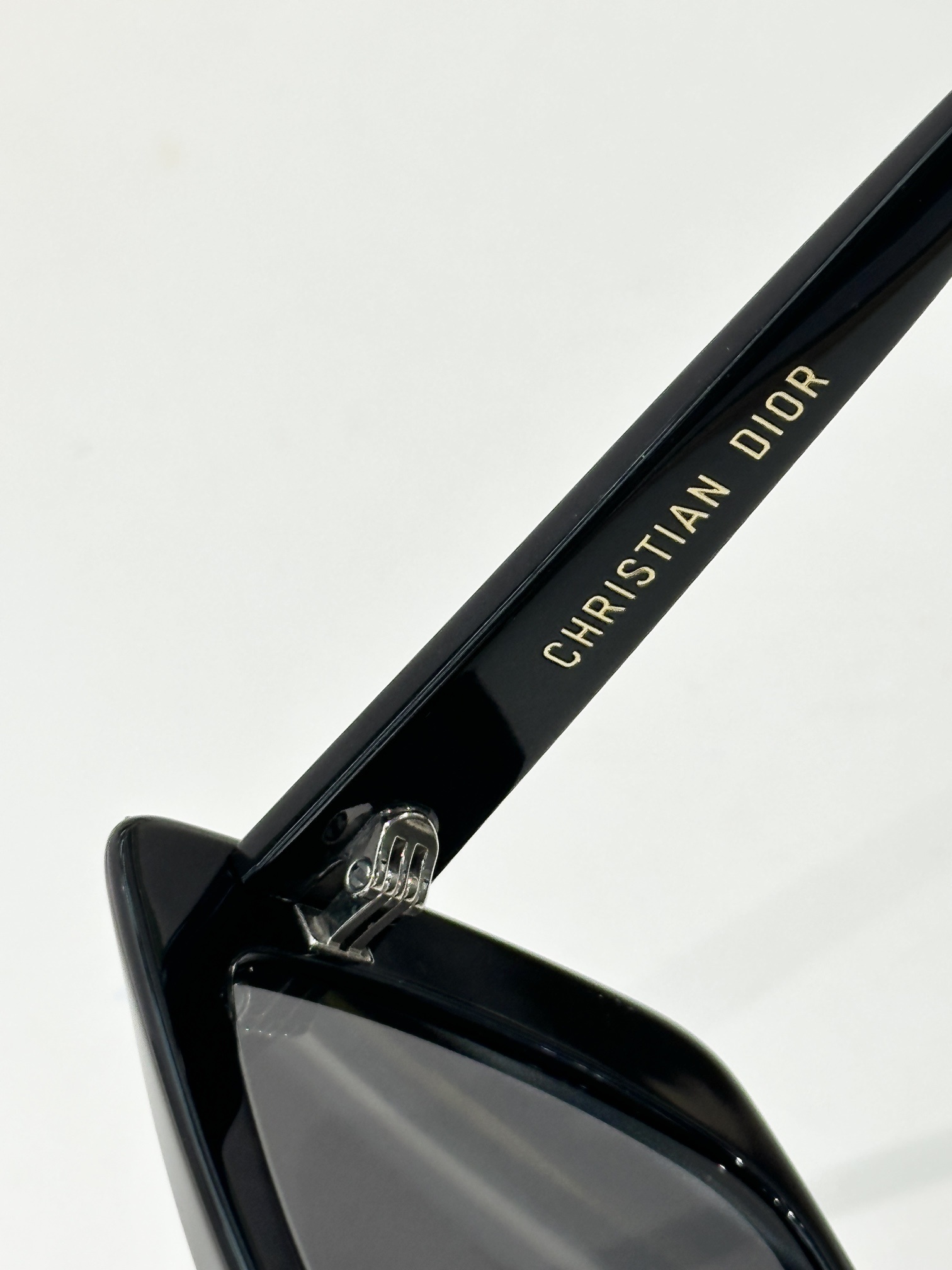 DiorMidnight S5I Black Square Sunglasses – Dior Luxury Eyewear