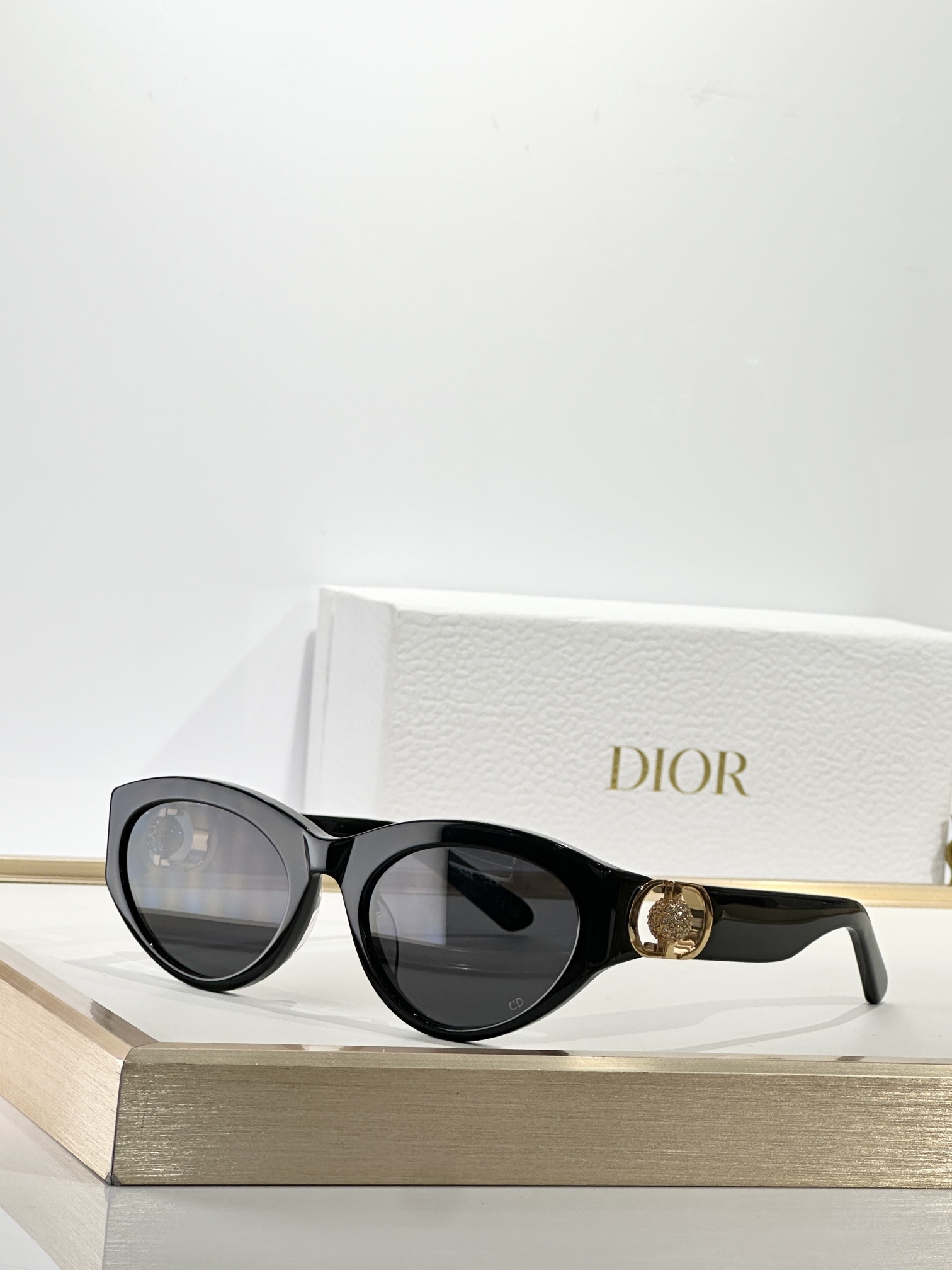 Dior 30Montaigne B7F Black Butterfly Sunglasses with Crystal CD Logo