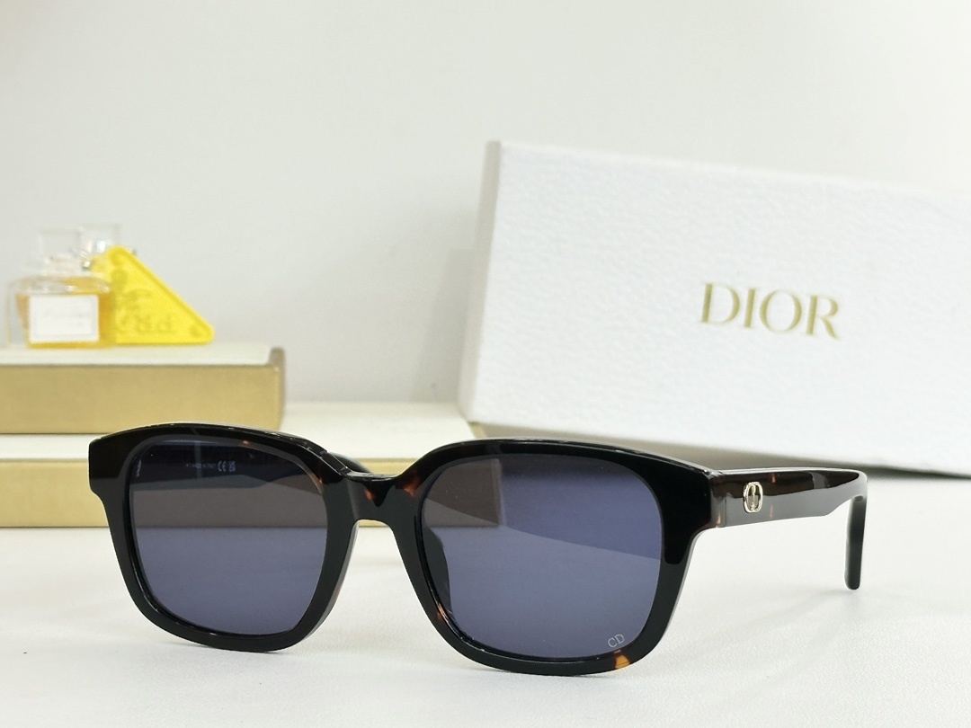 Luxury Dior Square Frame Eyewear – Premium Fashion Glasses