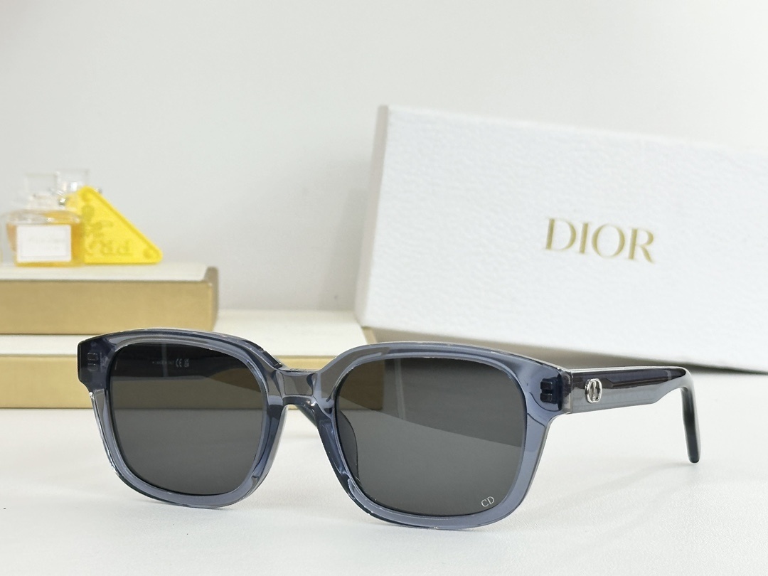 Luxury Dior Square Frame Eyewear – Premium Fashion Glasses