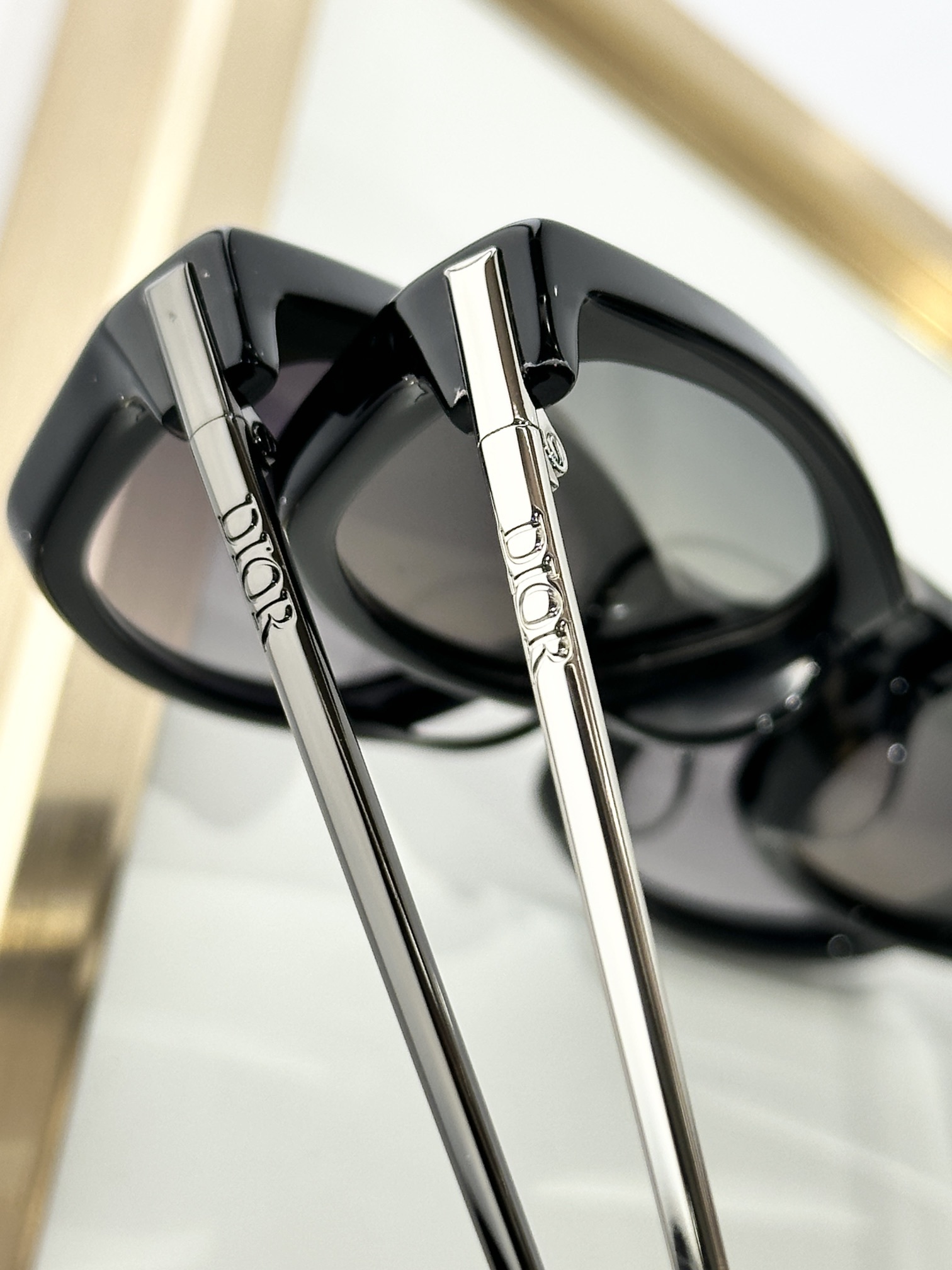 Dior Signature Slim Cat-Eye Sunglasses – Luxury Eyewear