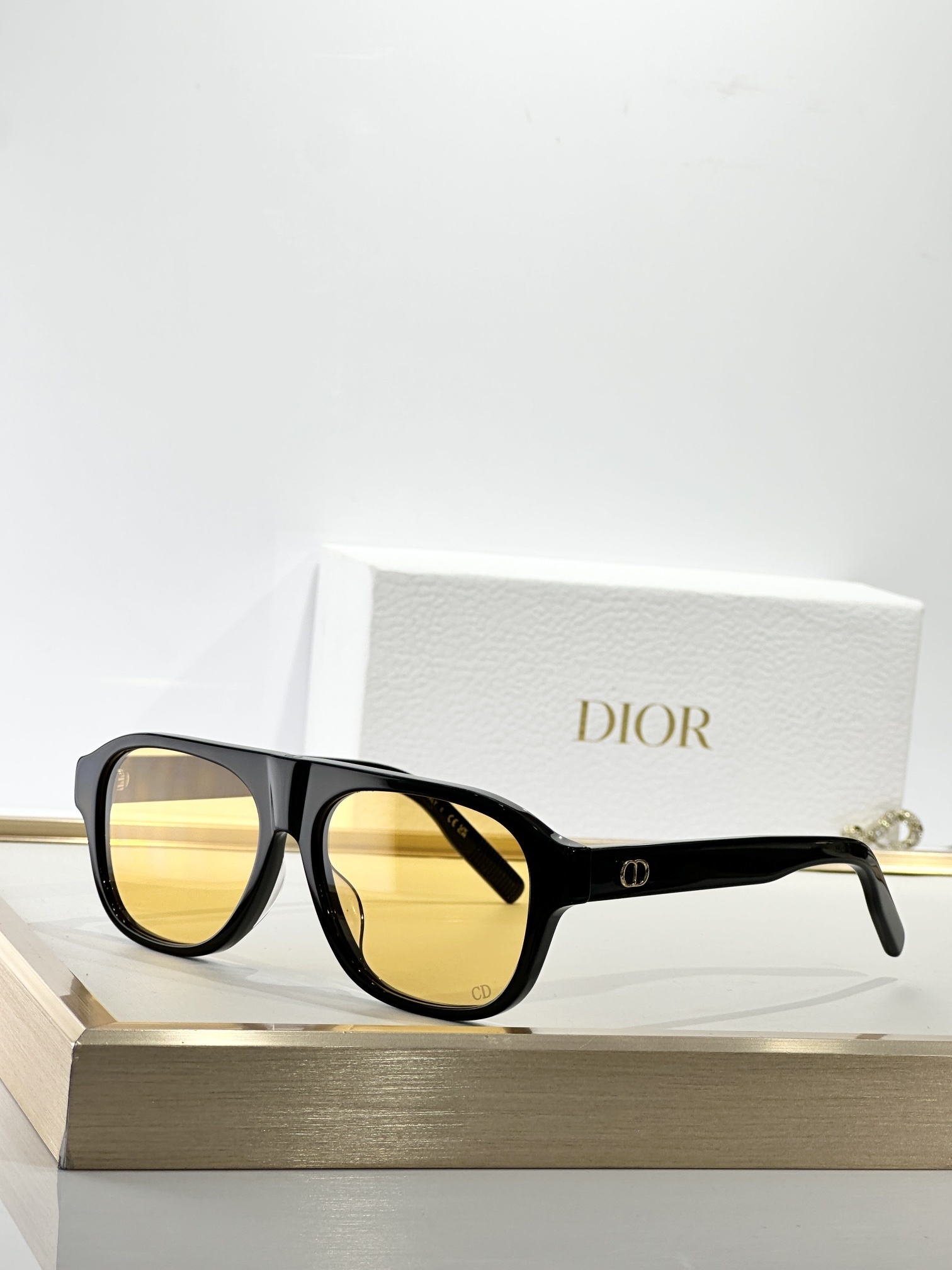 Dior Black Pilot Sunglasses Yellow Lens – Men’s