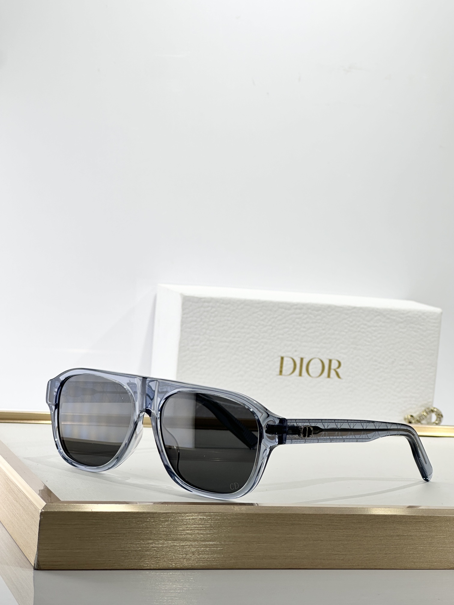 Dior Luxury Oversized Sunglasses – Premium Designer Eyewear