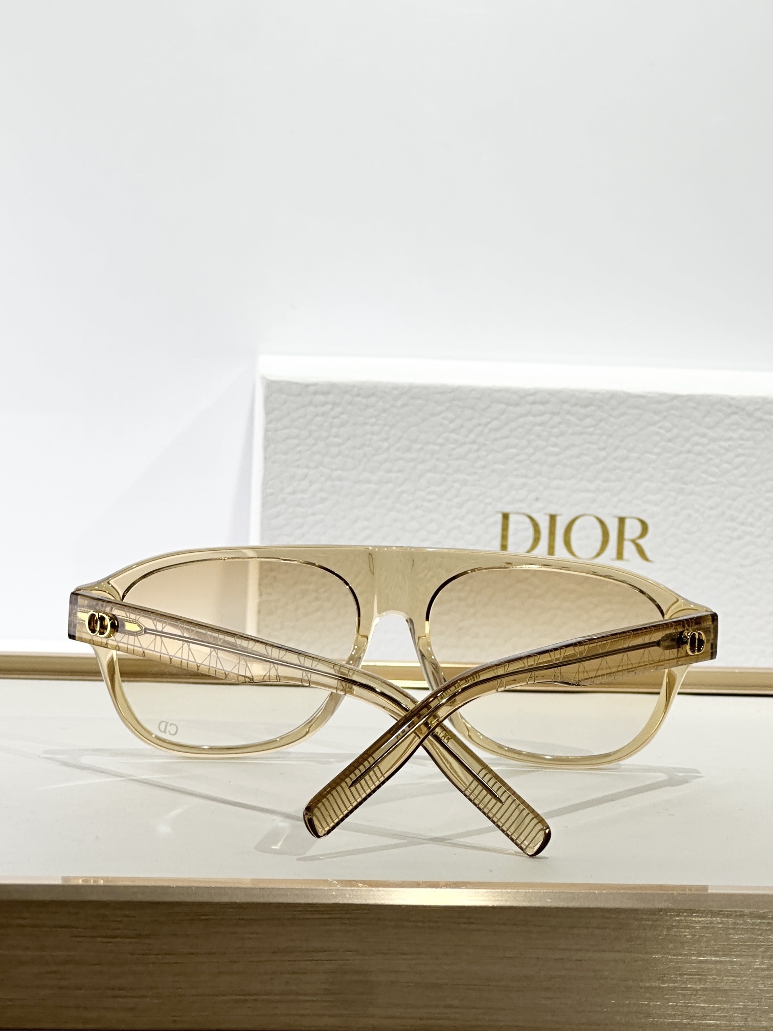 Dior Luxury Oversized Sunglasses – Premium Designer Eyewear